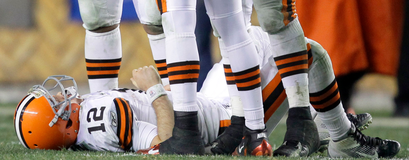Illustration for article titled Why Is The NFL's Most Infamous Quack Still Involved In Its Concussion Program?